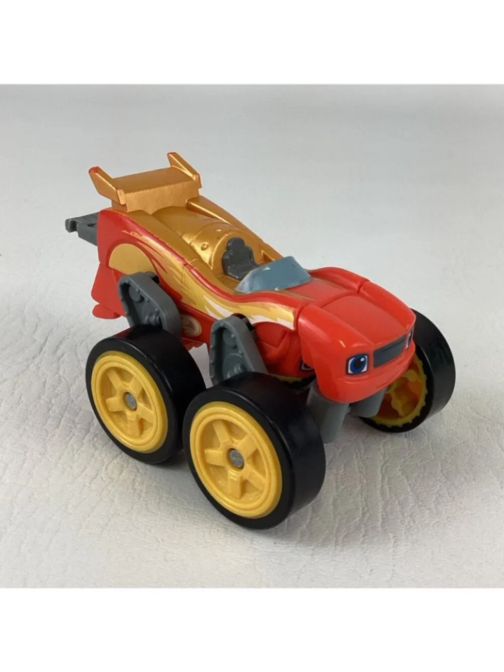 Blaze And The Monster Machines Flip & Race Transforming Vehicle Mattel Toy